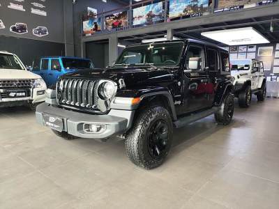 2019年4月 Jeep 牧馬人(進(jìn)口) 2.0T Sahara 四門版 國VI圖片