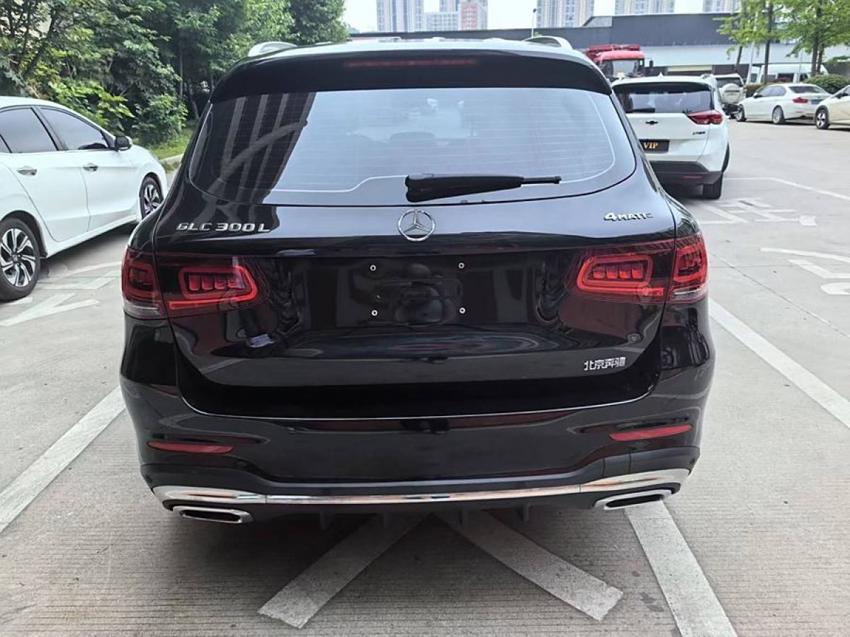 奔馳 奔馳GLC  2018款 改款 GLC 300 4MATIC 動感型圖片