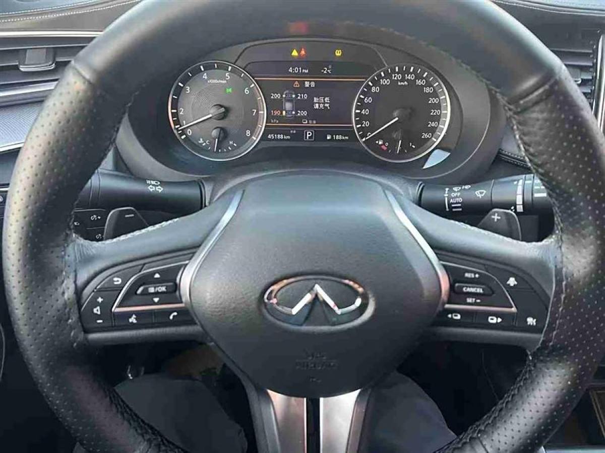 英菲尼迪 QX50  2018款 2.0T 兩驅(qū)時尚版圖片