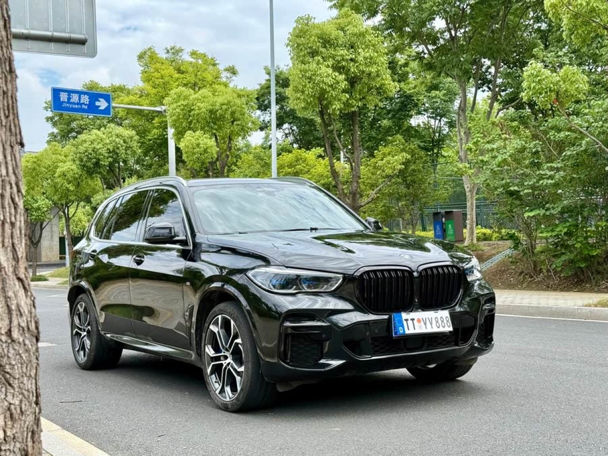 寶馬 寶馬X5  2022款 改款 xDrive 40Li 尊享型M運動套裝圖片