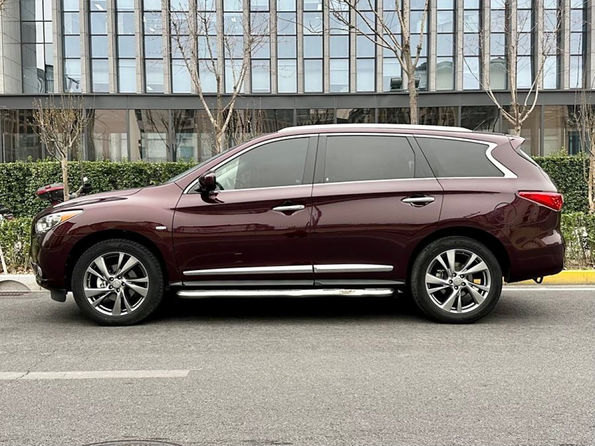 2015年8月英菲尼迪 QX60  2020款 2.5 S/C Hybrid 兩驅(qū)卓越版 國VI