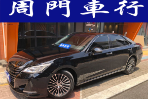 皇冠 豐田 2.0T 運(yùn)動(dòng)版