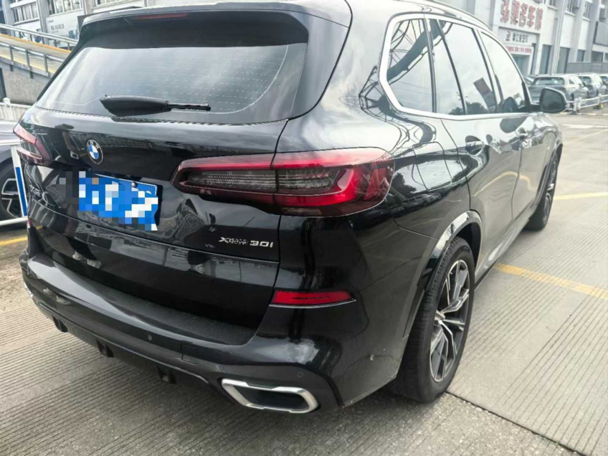 寶馬 寶馬X5  2021款 xDrive30i X設(shè)計(jì)套裝圖片