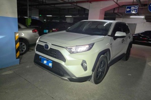 RAV4荣放 丰田 改款 双擎 2.5L CVT四驱精英PLUS版