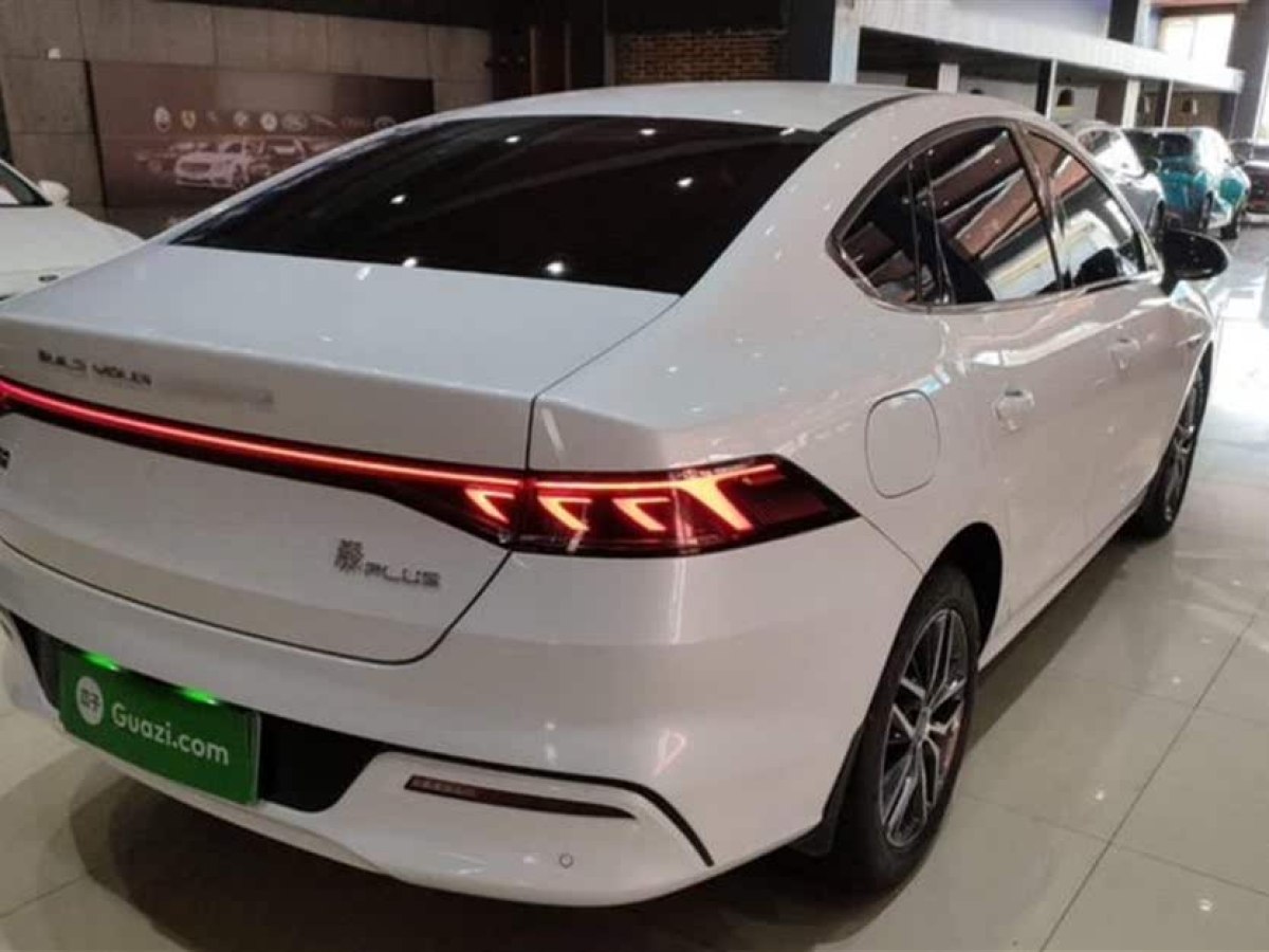 比亞迪 秦PLUS  2021款 DM-i 120KM 尊貴型圖片