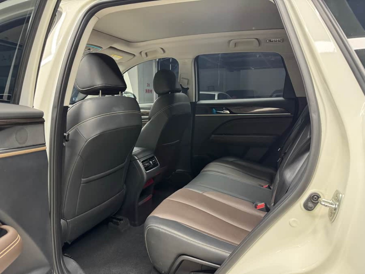廣汽傳祺 GS5  2019款 270T 自動尊貴版圖片