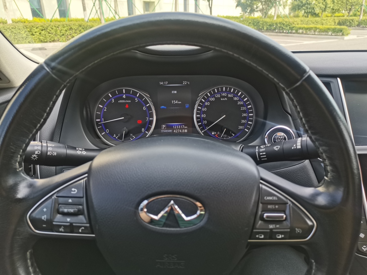 英菲尼迪 Q50  2014款 2.0T 舒適版圖片