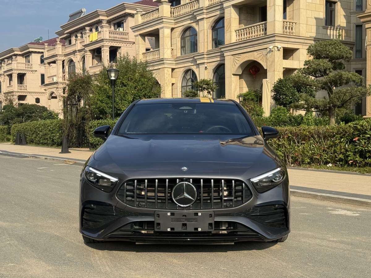 奔馳 奔馳A級AMG  2024款 AMG A 35 4MATIC圖片