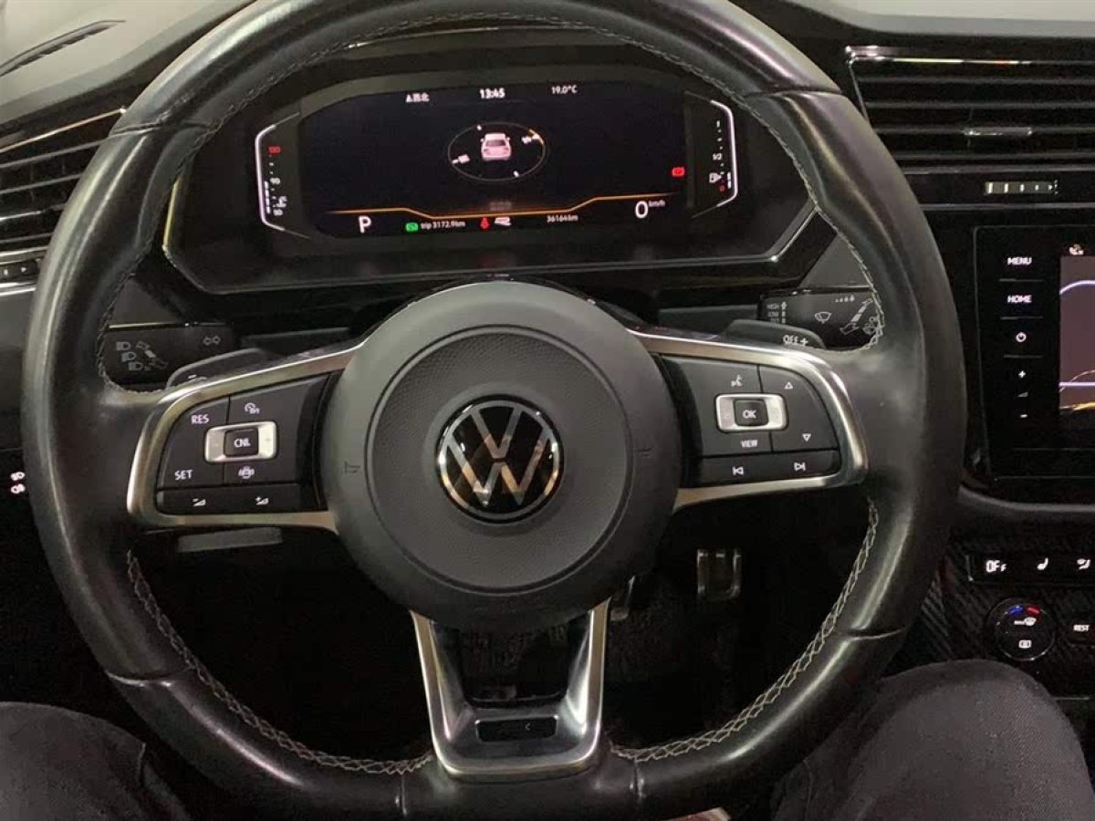 大眾 途觀L  2023款 改款 330TSI 自動兩驅R-Line越享版圖片