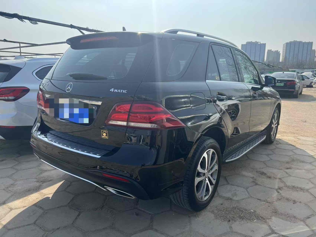 奔馳 奔馳GLE  2016款 GLE 320 4MATIC 動(dòng)感型圖片