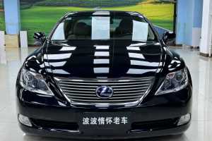 LS 雷克萨斯 600hL 尊贵版