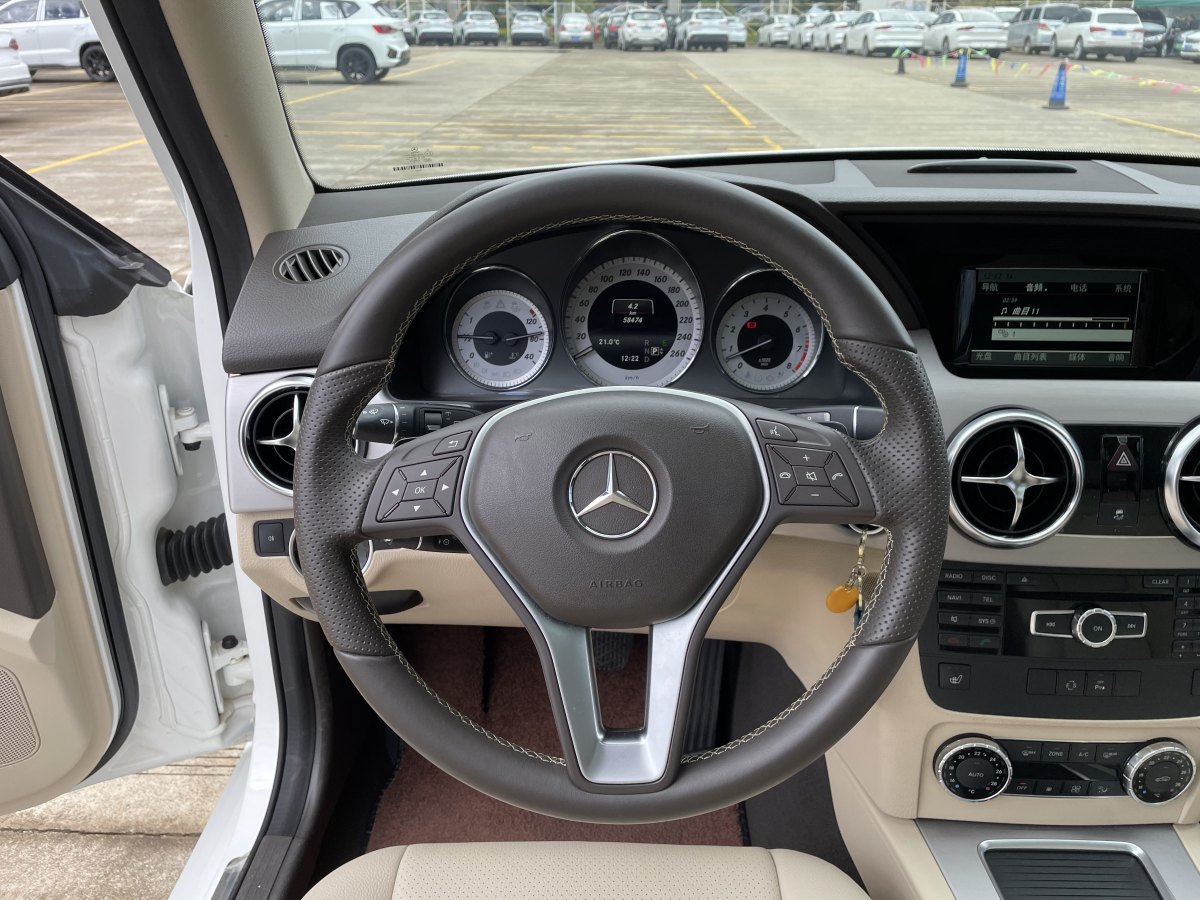 2014年4月奔馳 奔馳GLK級  2013款 GLK 300 4MATIC 動感天窗型