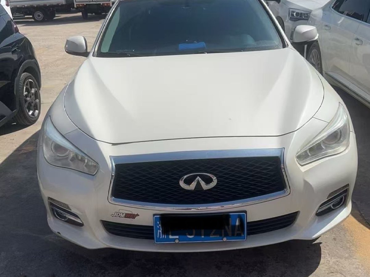 英菲尼迪 Q50L  2015款 2.0T 舒適版圖片