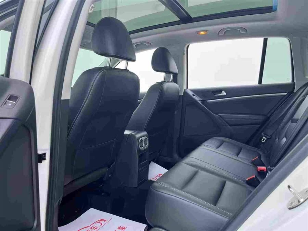 大眾 途觀  2017款 300TSI 自動兩驅(qū)絲綢之路舒適版圖片