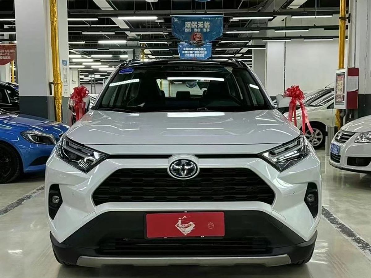 豐田 RAV4榮放  2023款 雙擎 2.5L E-CVT四驅(qū)精英Plus版圖片