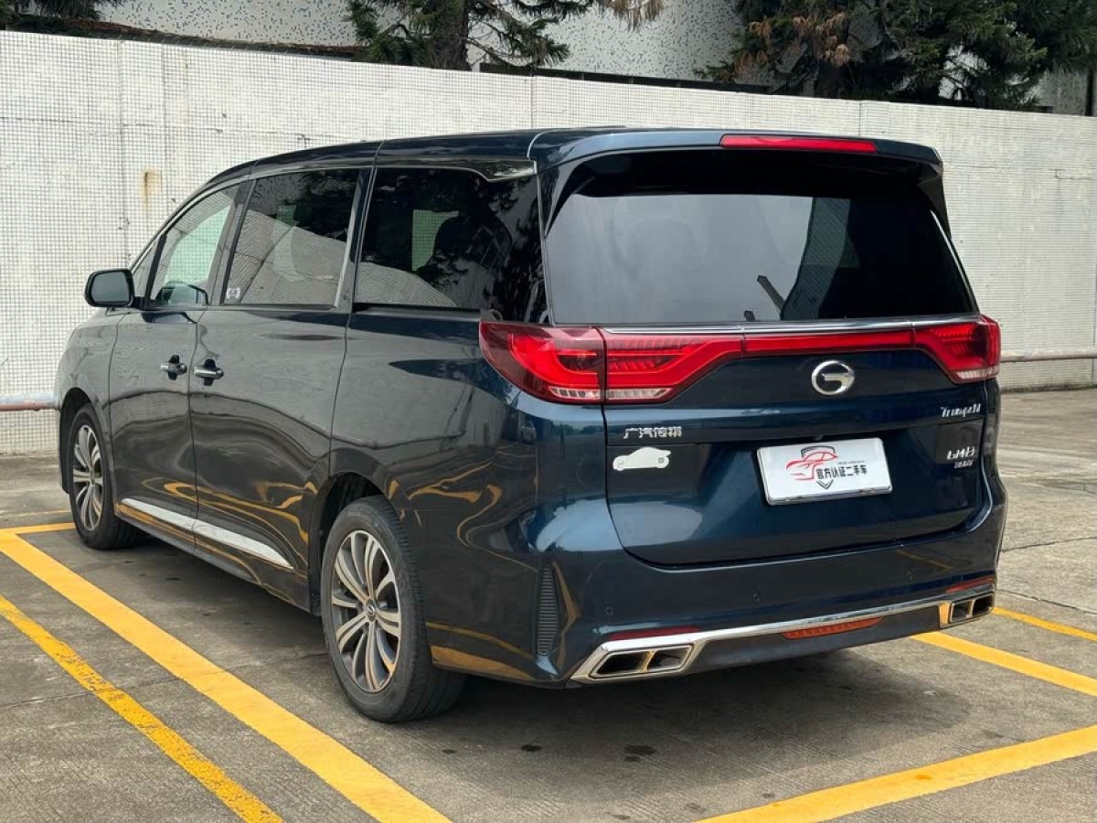 廣汽傳祺 M8  2020款 領(lǐng)航款 390T 尊貴版圖片