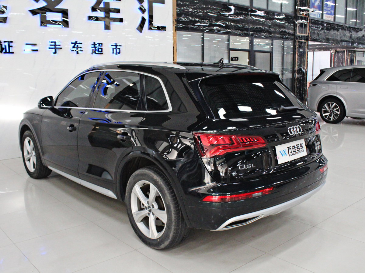 奧迪 奧迪Q5L  2020款 改款 40 TFSI 榮享進取型圖片