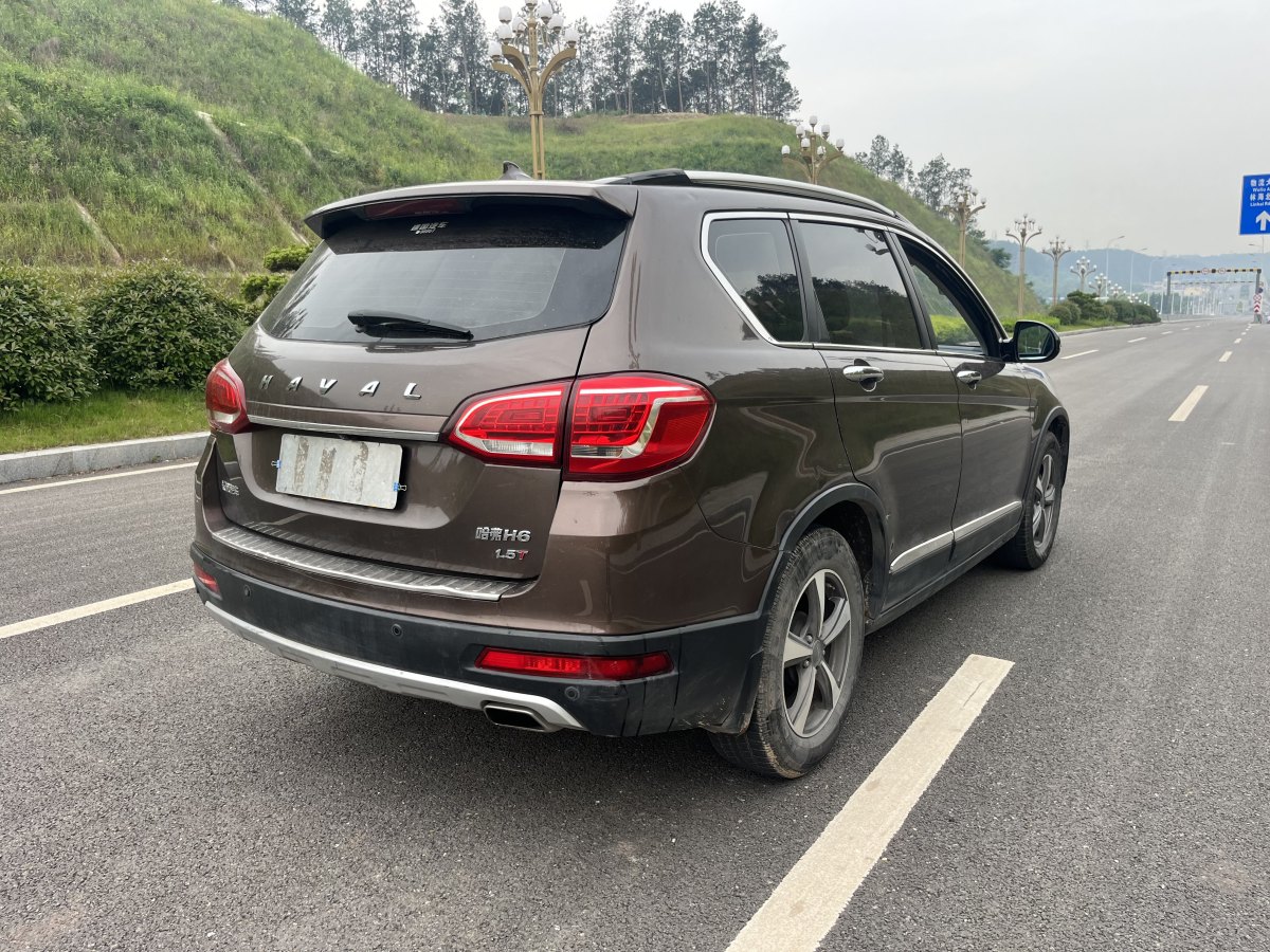 哈弗 H6  2015款 運動版 1.5T 自動兩驅豪華型圖片