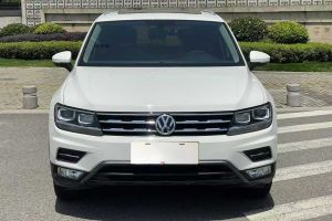 途觀L 大眾 330TSI 自動(dòng)兩驅(qū)豪華版