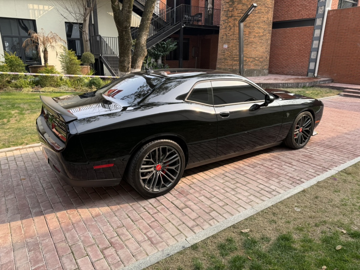 Dodge Charger2012 SRT8图片