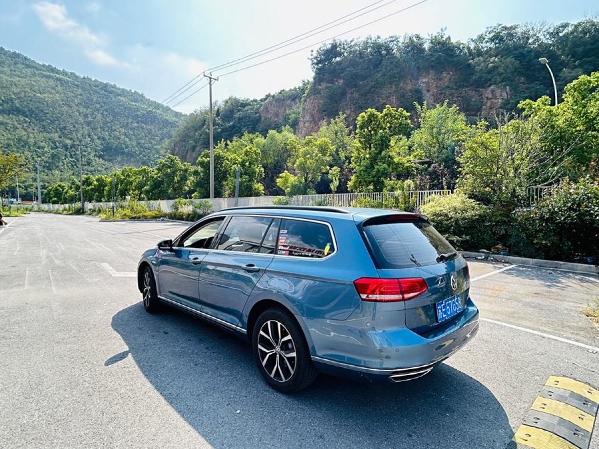 2017年4月大眾 蔚攬  2016款 380TSI 兩驅(qū)逸行版