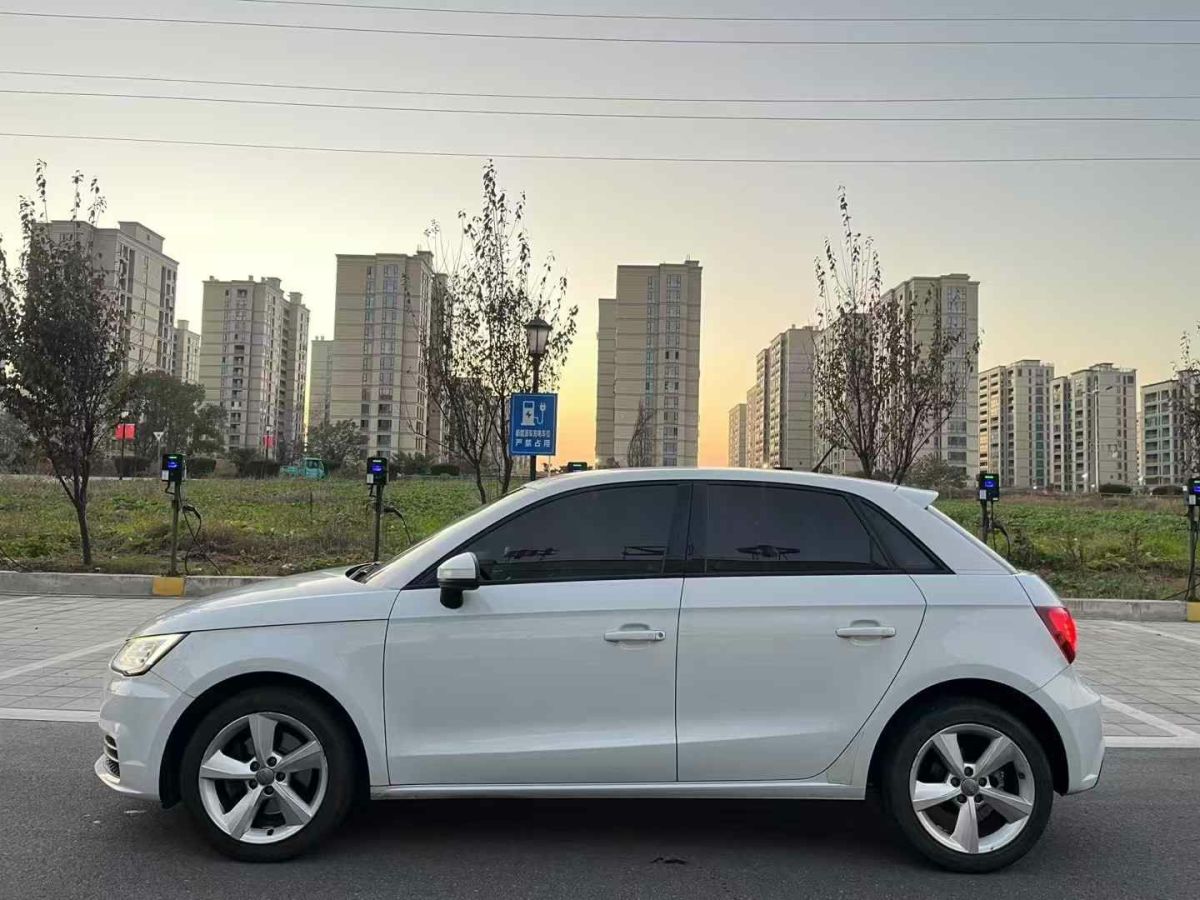 奧迪 奧迪A1  2016款 30 TFSI Sportback Design風(fēng)尚版圖片