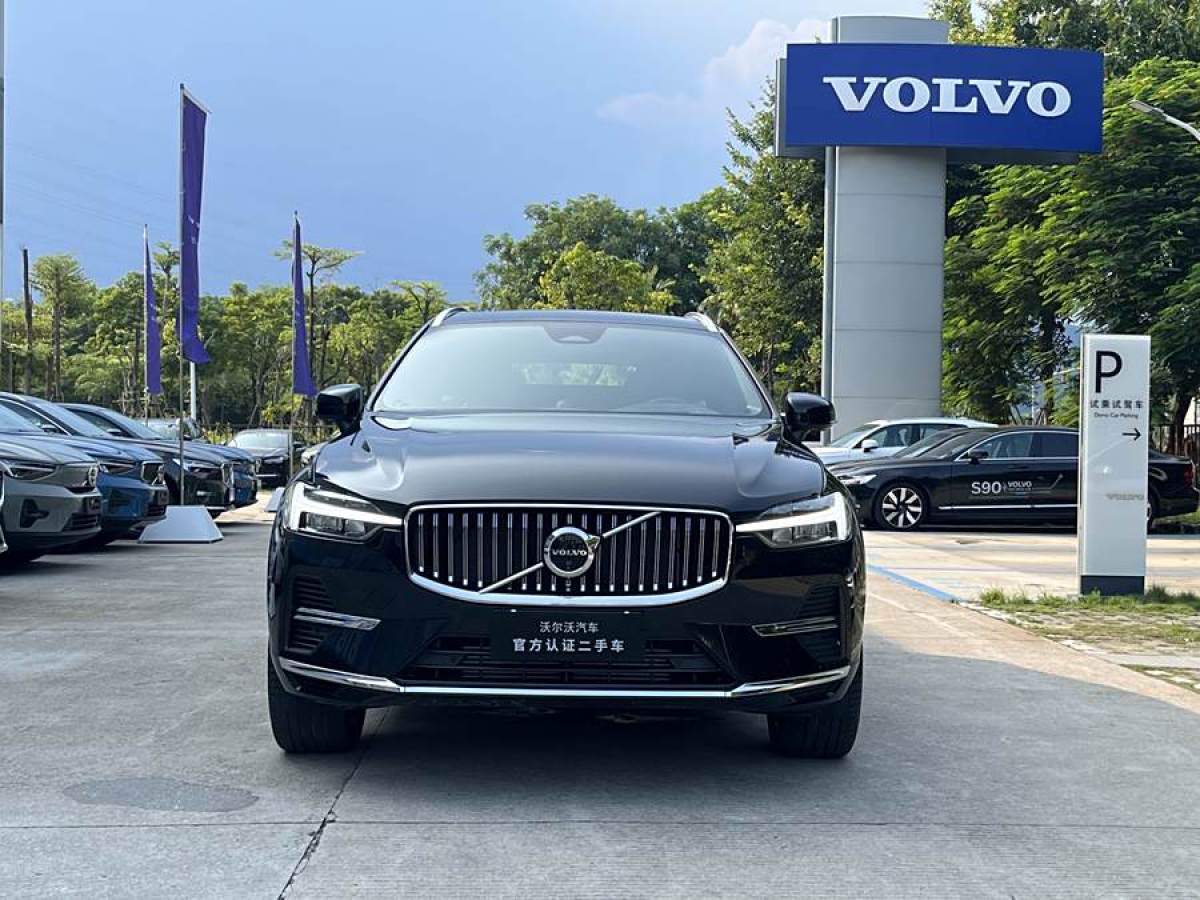 沃爾沃 XC60新能源  2024款 T8 插電混動(dòng) 長(zhǎng)續(xù)航四驅(qū)智雅豪華版圖片