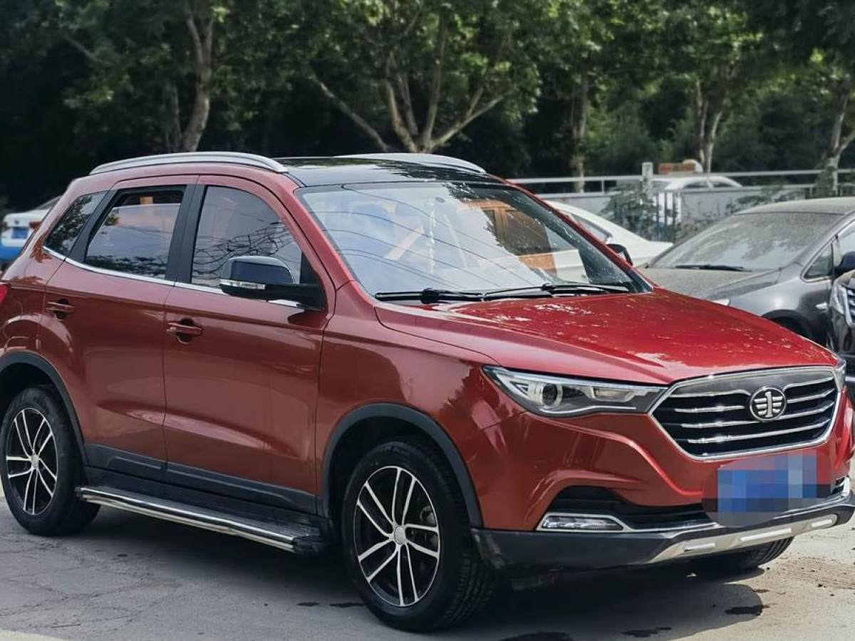 奔騰 X40  2017款 1.6L 自動(dòng)豪華型圖片