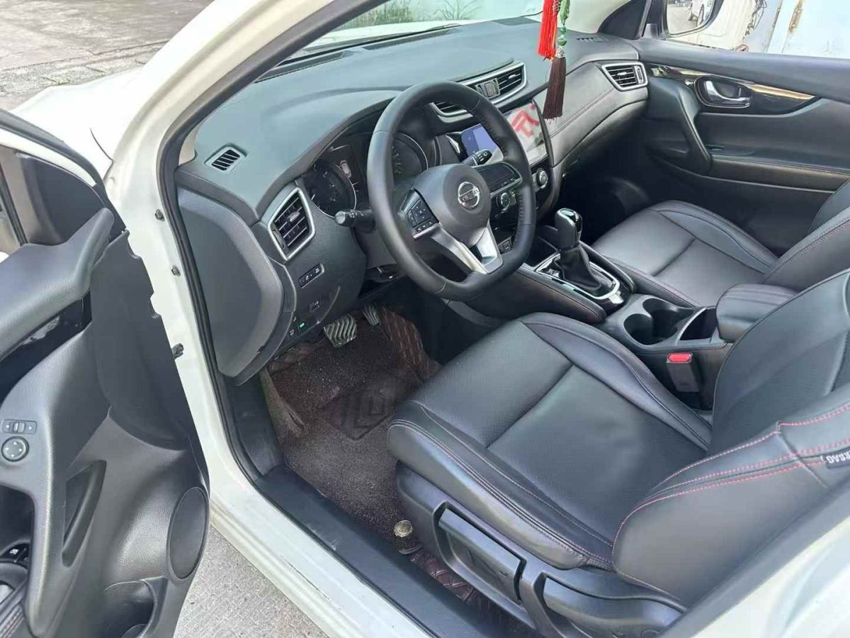 日產(chǎn) 逍客  2019款  2.0L CVT旗艦版圖片