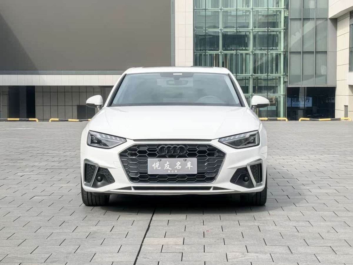 奧迪 奧迪A4L  2023款 40 TFSI 時(shí)尚動(dòng)感型圖片