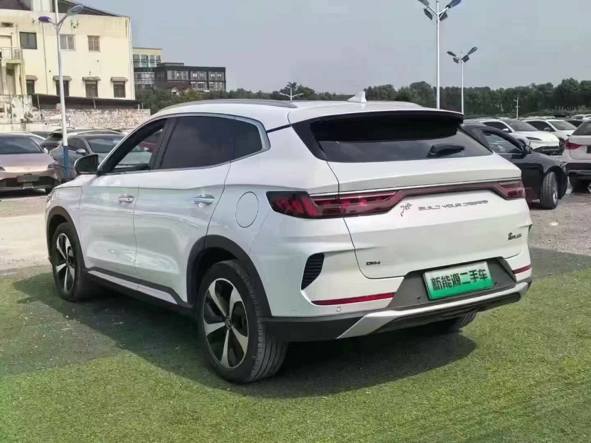 比亞迪 宋MAX新能源  2022款 DM-i 105KM 尊榮型圖片