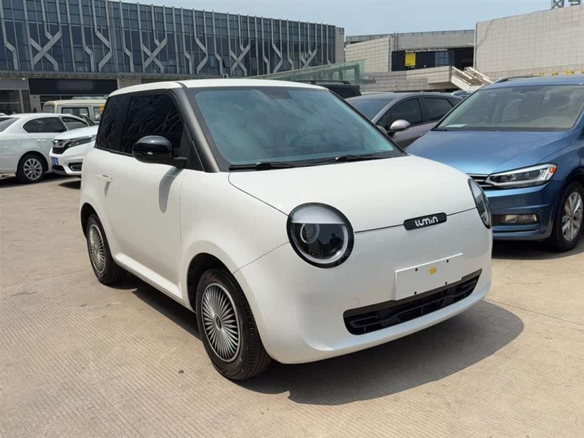 長(zhǎng)安 長(zhǎng)安Lumin  2022款 210km 香甜款圖片