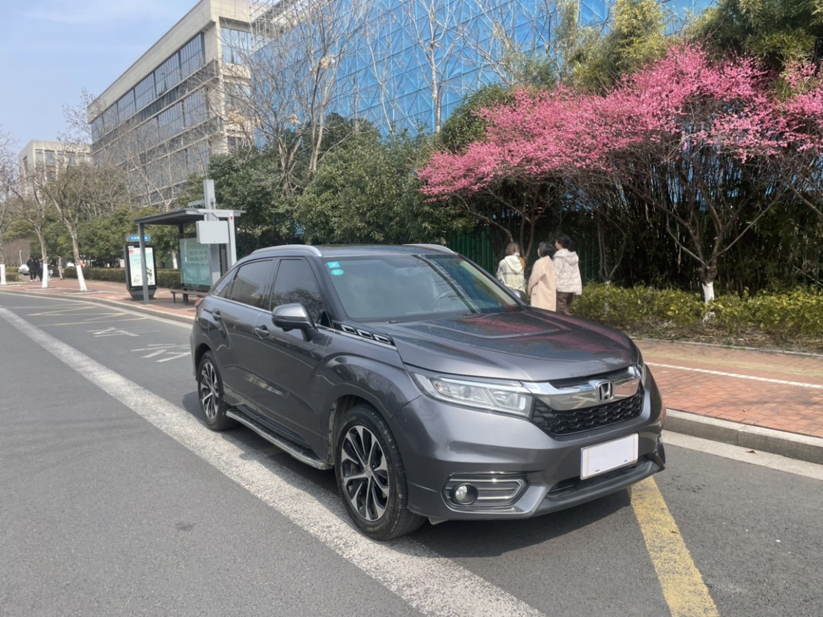 本田 冠道  2017款 240TURBO 兩驅(qū)豪華版圖片