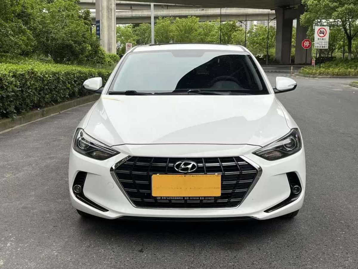 現(xiàn)代 領(lǐng)動(dòng)  2019款 1.5L CVT智炫?精英型圖片