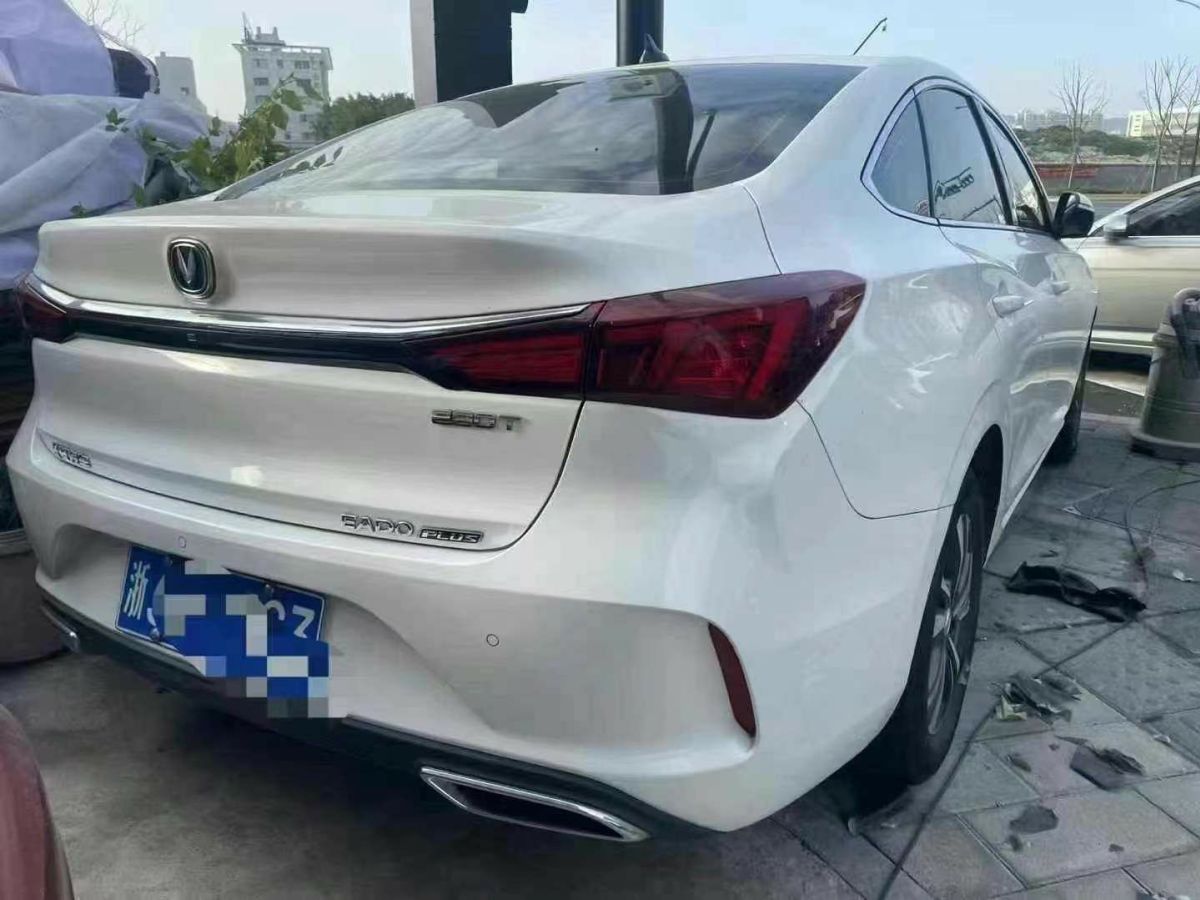 長(zhǎng)安 逸動(dòng)  2021款 PLUS 1.6L GDI CVT精英型圖片