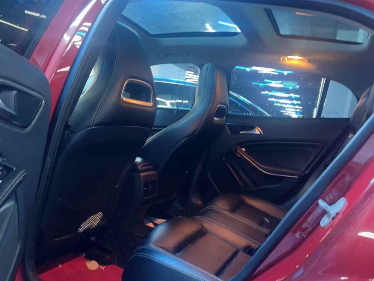 奔馳 奔馳GLA AMG  2016款 AMG GLA 45 4MATIC圖片