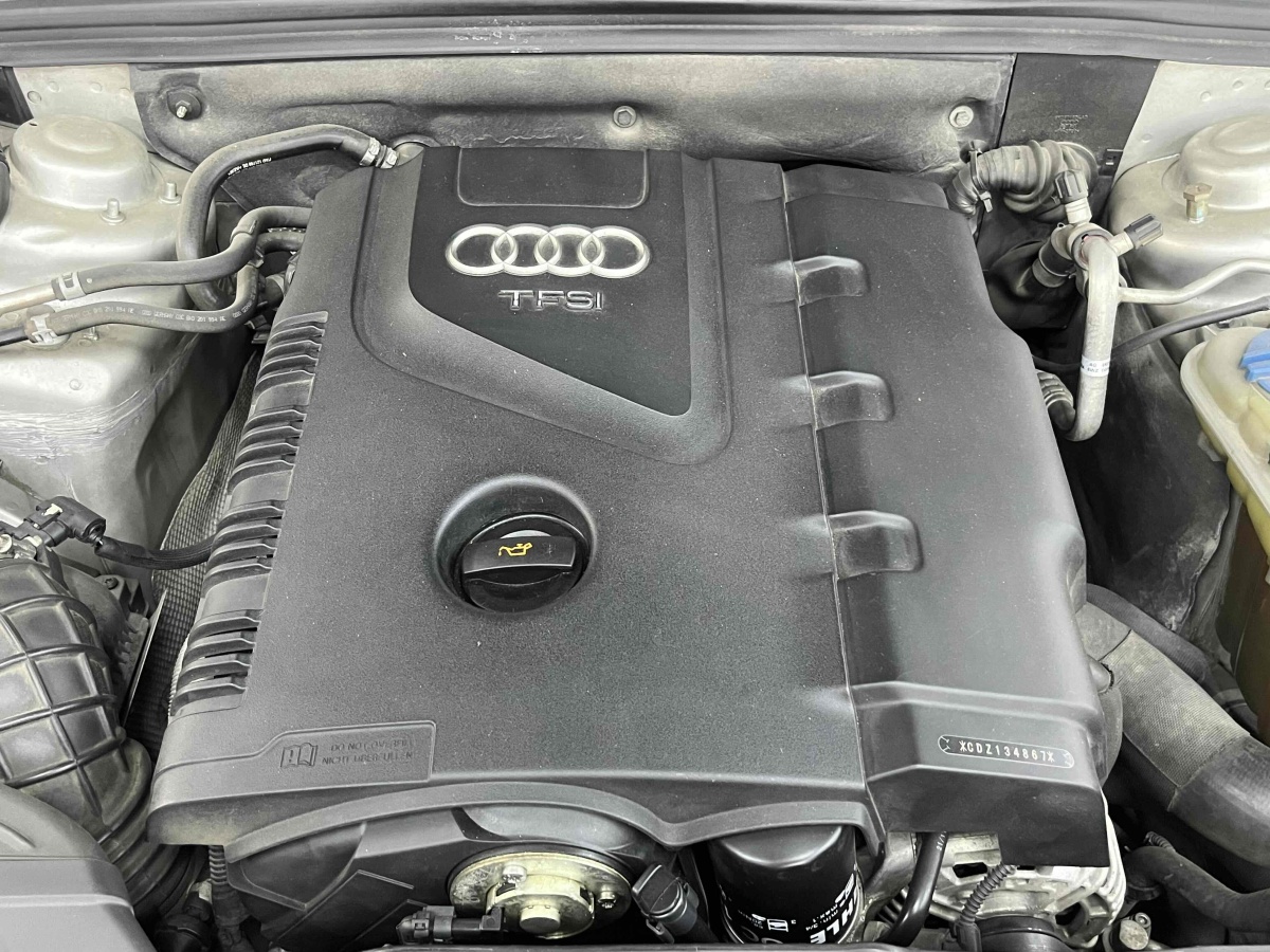 奧迪 奧迪A4L  2011款 2.0 TFSI 標準型圖片