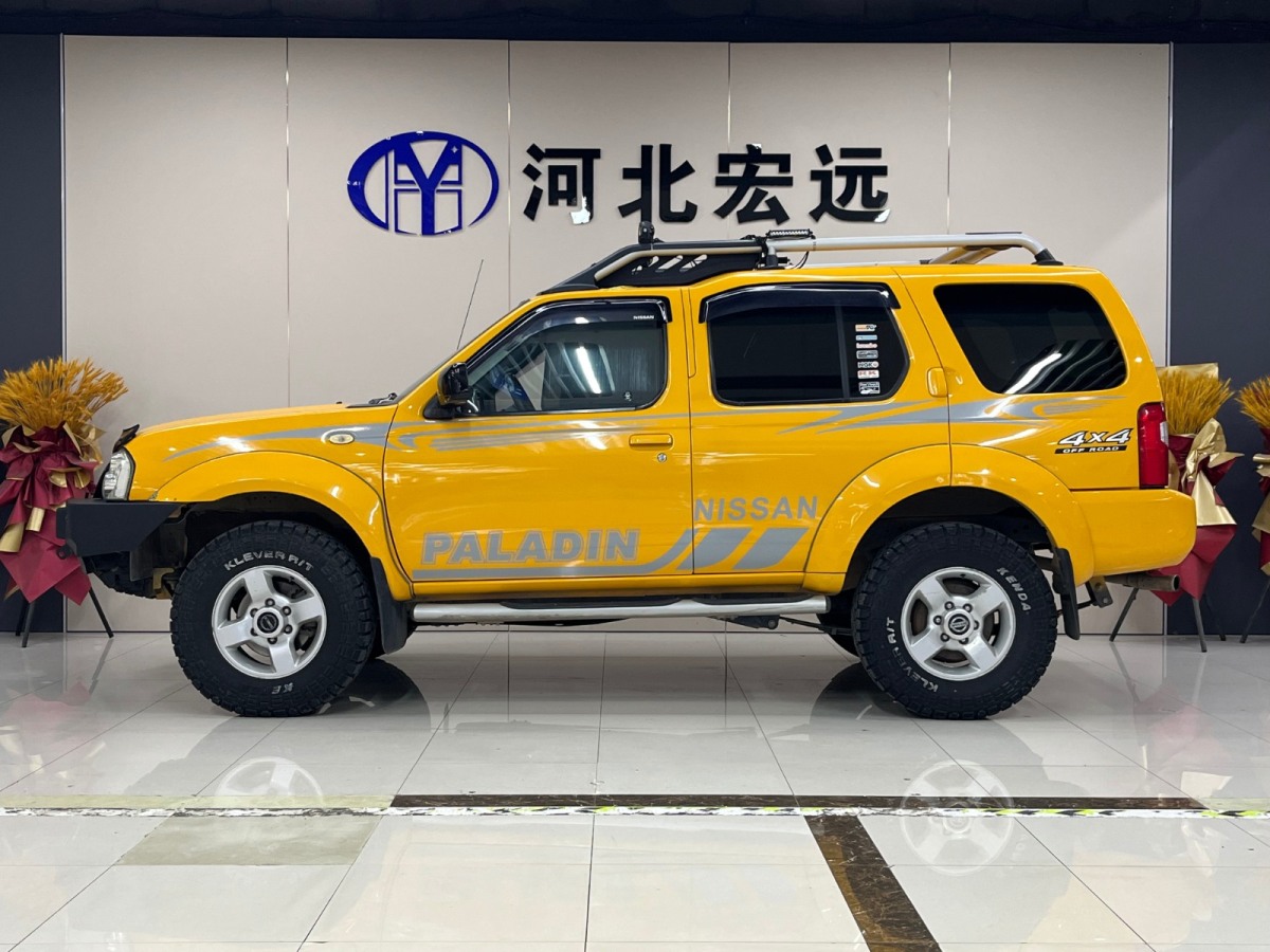 日產(chǎn) 日產(chǎn)帕拉丁  2013款 2.4L 四驅(qū)標(biāo)準(zhǔn)型 國(guó)V圖片