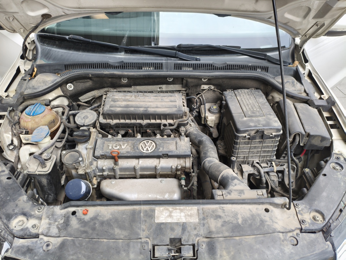 大眾 速騰  2014款 改款 1.6L 自動(dòng)舒適型圖片