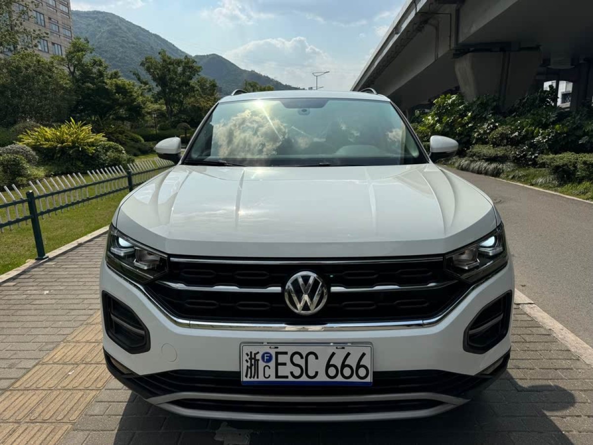 大眾 探岳  2020款 280TSI 兩驅(qū)舒適智聯(lián)版圖片