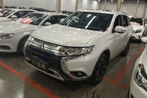 歐藍(lán)德 三菱 2.0L 兩驅(qū)暢享版 5座