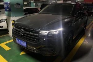途銳 大眾 3.0TSI 銳享版 曜黑運(yùn)動(dòng)套裝