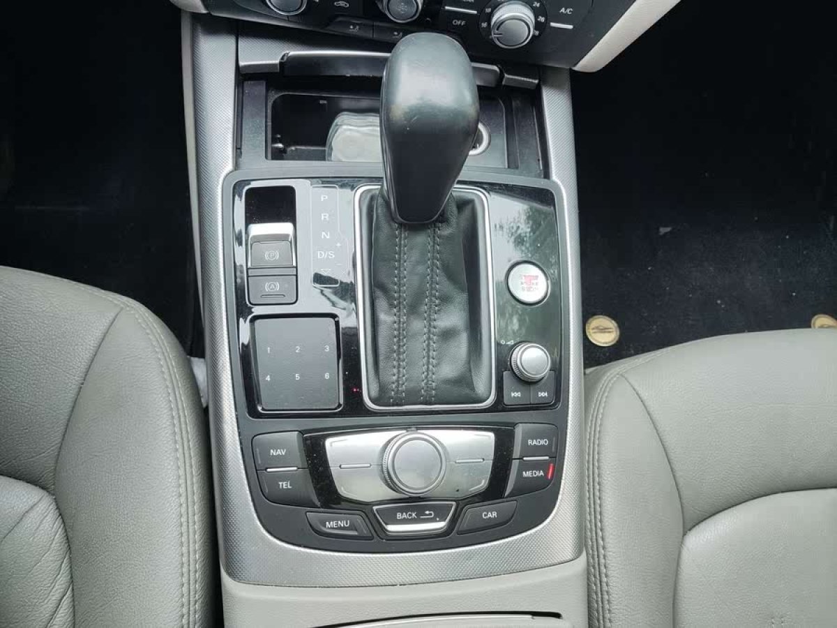奧迪 奧迪A6L  2016款 TFSI 技術(shù)型圖片