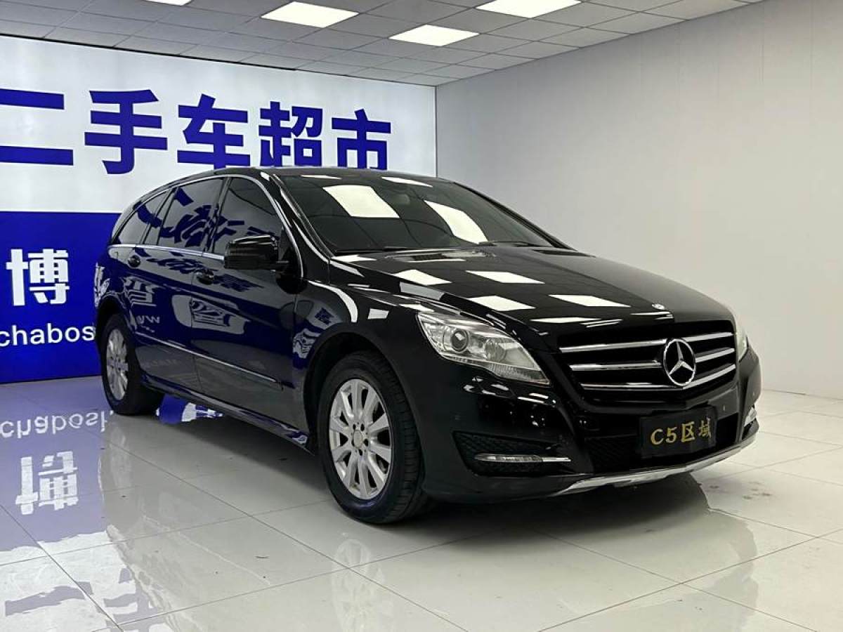 奔馳 奔馳R級  2014款 R 320 4MATIC 商務(wù)型圖片