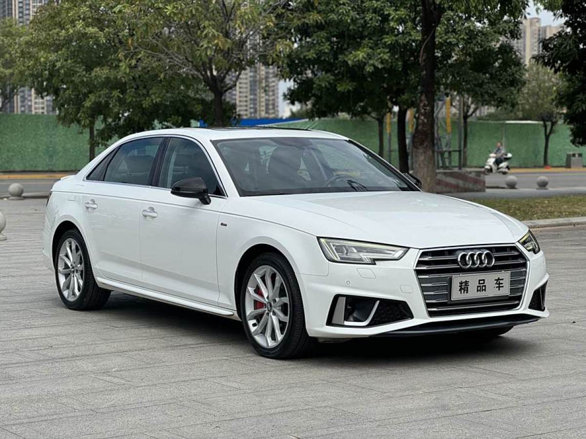 奧迪 奧迪A4L  2018款 30周年年型 45 TFSI quattro 個性運動版圖片