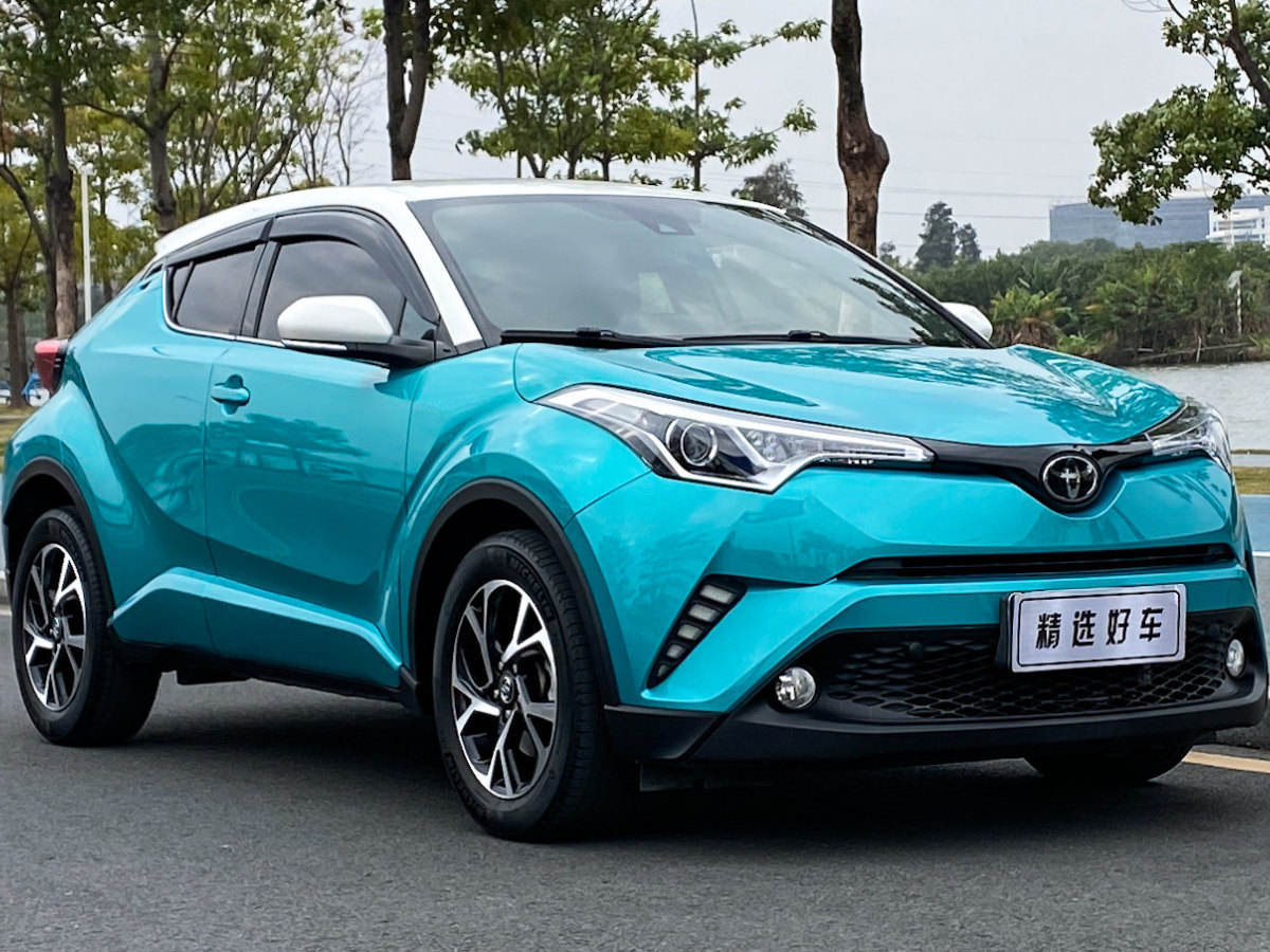 豐田 C-HR  2018款 2.0L 領(lǐng)先版 國(guó)V圖片