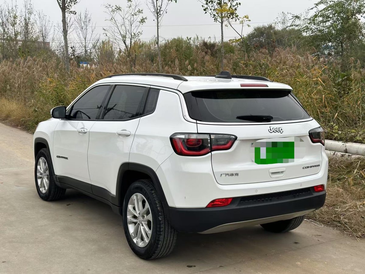 Jeep 指南者  2021款 220T 自動領(lǐng)先版圖片