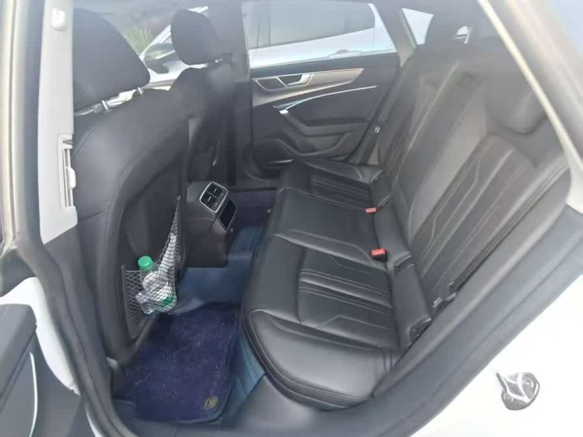 奧迪 奧迪A7  2023款 45 TFSI 臻選型圖片