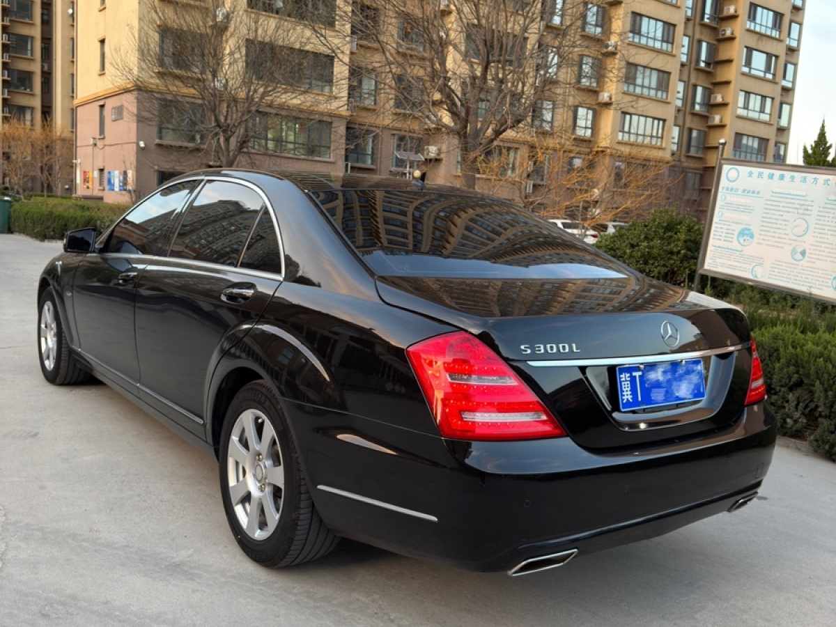 奔馳 奔馳S級(jí)  2012款 S 300 L 商務(wù)簡配型圖片