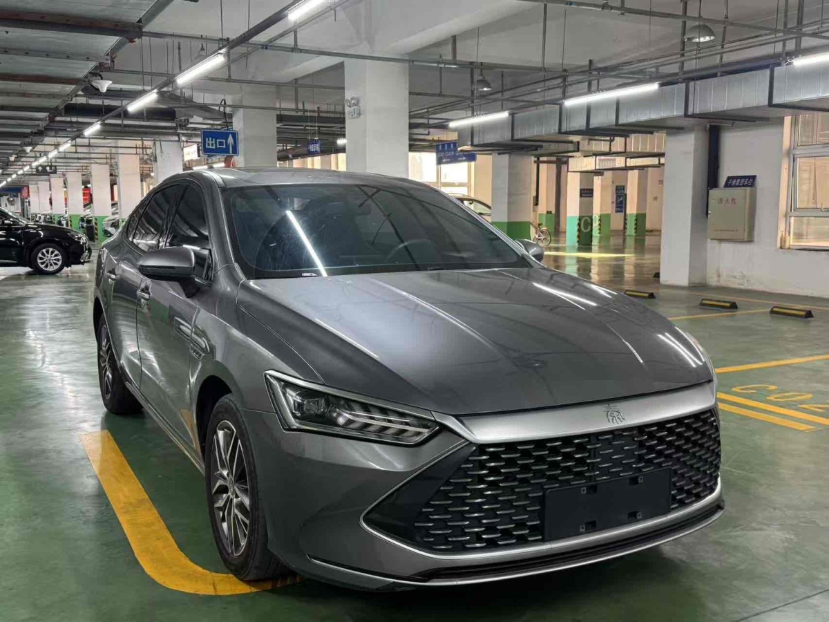 比亞迪 秦PLUS  2021款 DM-i 120KM 尊貴型圖片